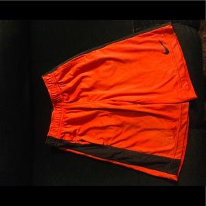 Nike boys dri-fit shorts size small